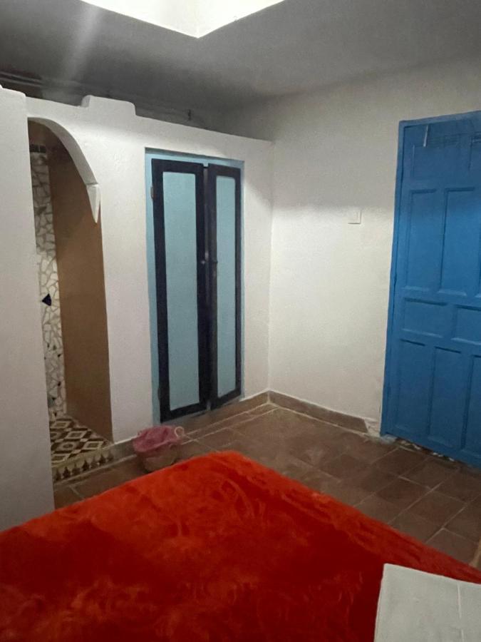 Dar El Pirata Hostel Асила Экстерьер фото