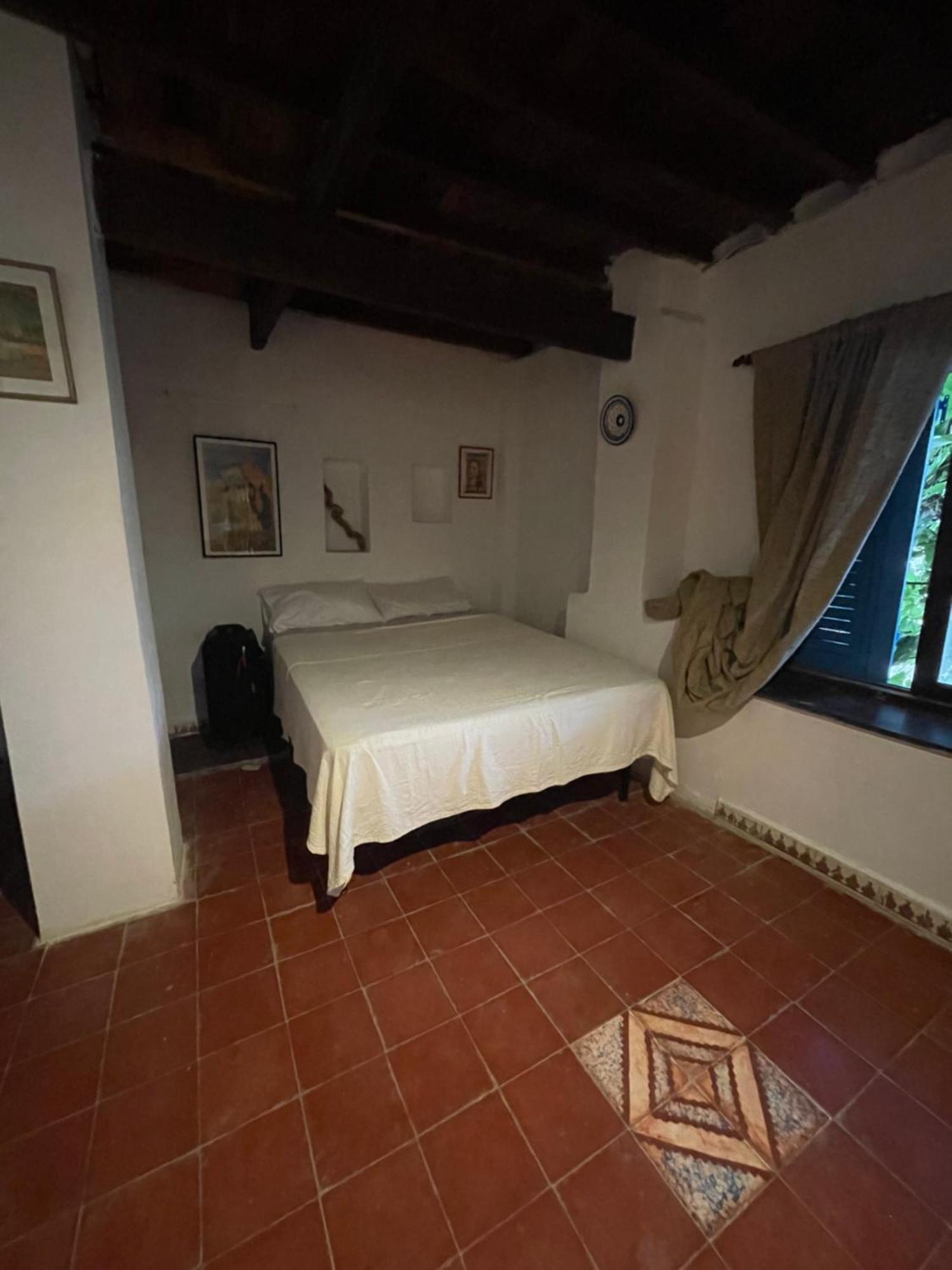 Dar El Pirata Hostel Асила Экстерьер фото