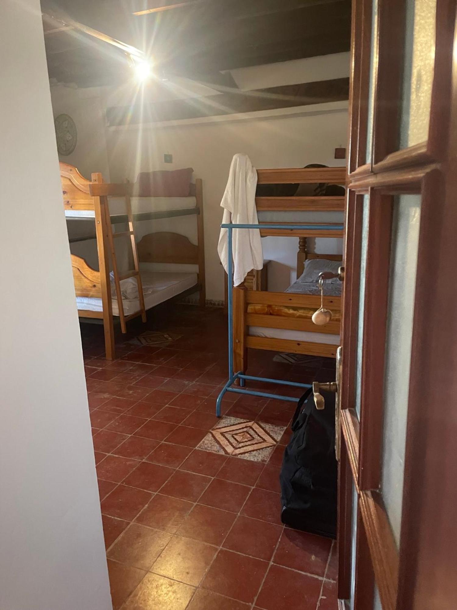 Dar El Pirata Hostel Асила Экстерьер фото