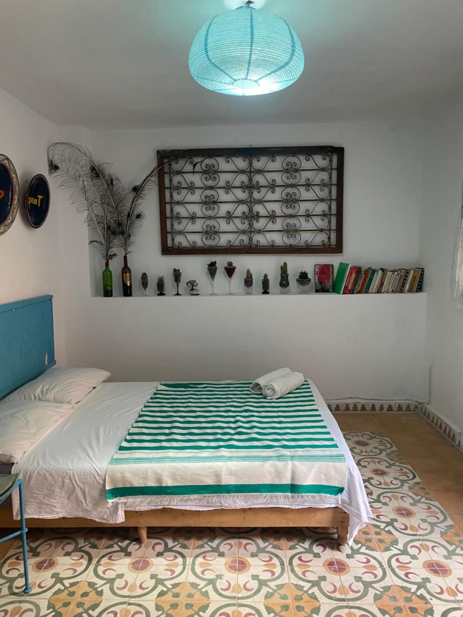 Dar El Pirata Hostel Асила Экстерьер фото