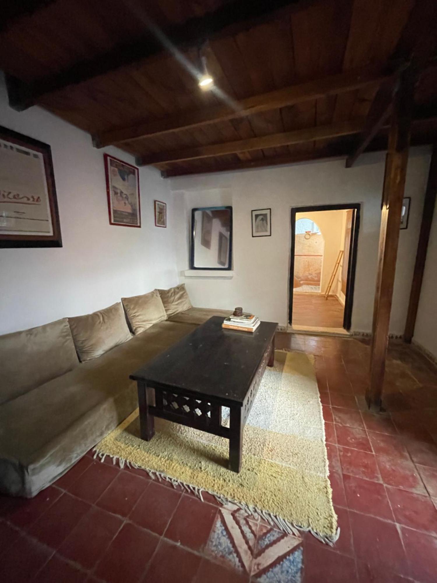 Dar El Pirata Hostel Асила Экстерьер фото